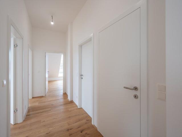 FonteFlats+ Prestigious 4 room Penthouse – First Occupancy with Exceptional Outdoor Space