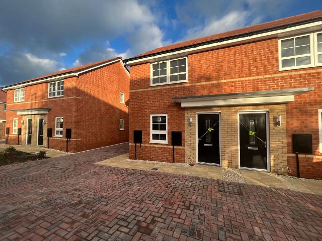 Fonthill Close, Hampton Waters, Peterborough PE7, 2 bed property to rent, £1,100 pcm | PrimeLocation
