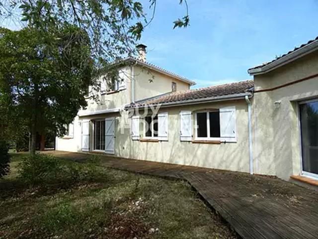 Fonsorbes 31470 Location maison 8 pièces t8 terrasse