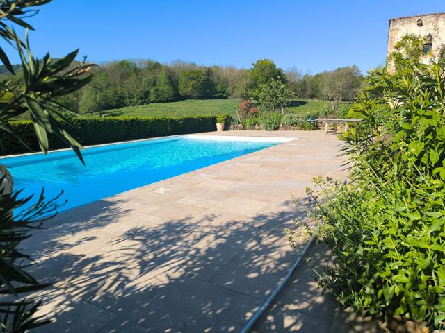 Foix 10 Minutes. Maison de Maître 296m² Baulou