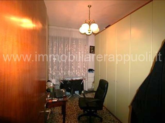 Foiano vendesi appartamento in prossimità del paese al secon. 90m² Foiano della Chiana