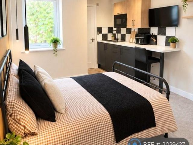 Foljambe Road, Chesterfield, S40 1 bed in a house share to rent £625 pcm £144 pw