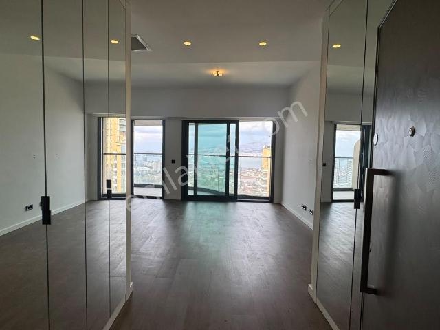 Folkart Vega'da Full Deniz Manzaralı 2+1 Kiralık Daire
