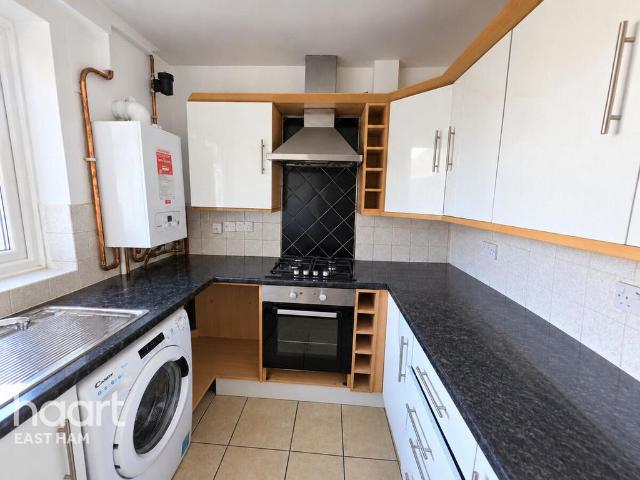 Folkestone Road, LONDON 1 bed flat to rent £1,500 pcm £346 pw