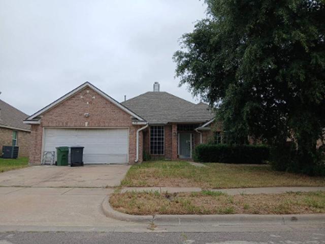Fort Edward Dr
