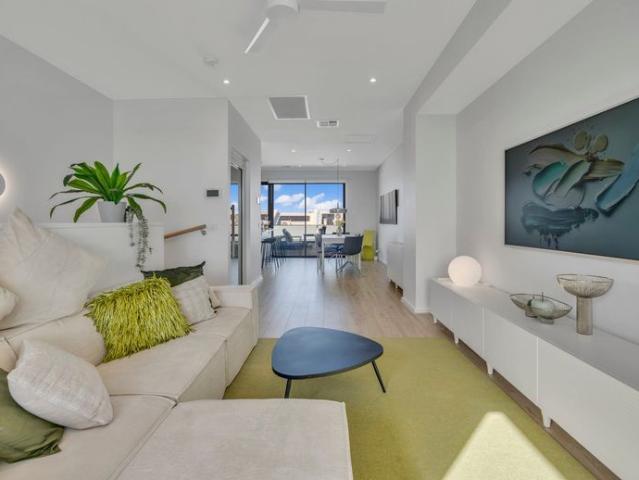 Fort Largs Luxury Beachside Executive Townhouse – Fully Furnished Flexible Lease Terms