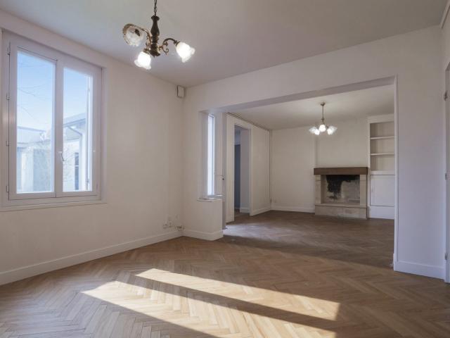 Fort potentiel Quartier Mondésir 80m² Bordeaux