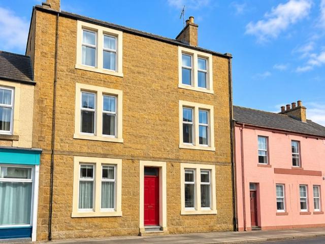 Fort Street, Broughty Ferry, Dundee DD5, 1 bed flat to rent, £750 pcm | PrimeLocation
