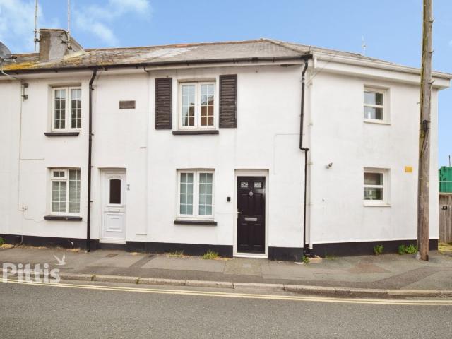 Fort Street, Sandown PO36, 2 bed terraced house to rent, £925 pcm | PrimeLocation
