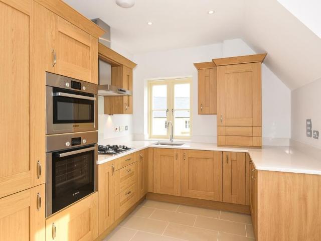 Fortescue Street Norton St. Philip BA2 1 bed flat to rent £1,150 pcm £265 pw