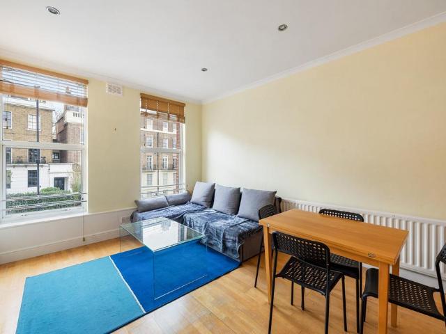 Fortess Road, London, NW5 2 bed flat to rent £2,500 pcm £577 pw