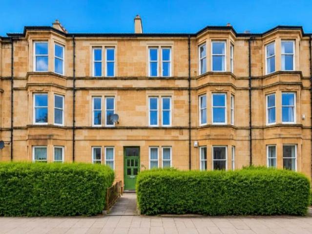 Forth Street, Polliokshields, Glasgow G41, 2 bed flat to rent, £1,200 pcm | PrimeLocation