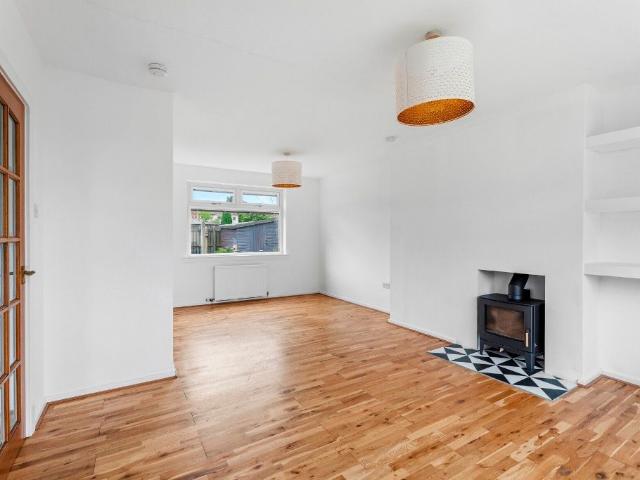 Forthview Crescent, Currie, Edinburgh EH14, 3 bed terraced house to rent, £1,695 pcm | PrimeLocation
