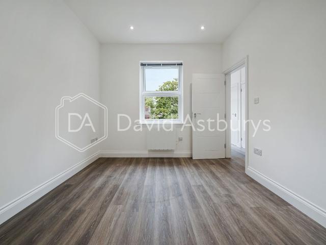 Fortis Green Avenue, Muswell Hill, London N2, 2 bed flat to rent, £2,600 pcm | PrimeLocation