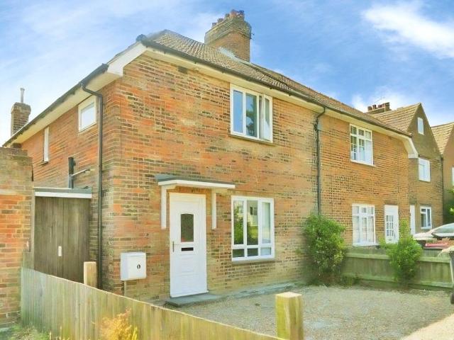 Forty Acres Road, Kent CT2 6 bed semi detached house to rent £3,300 pcm £762 pw