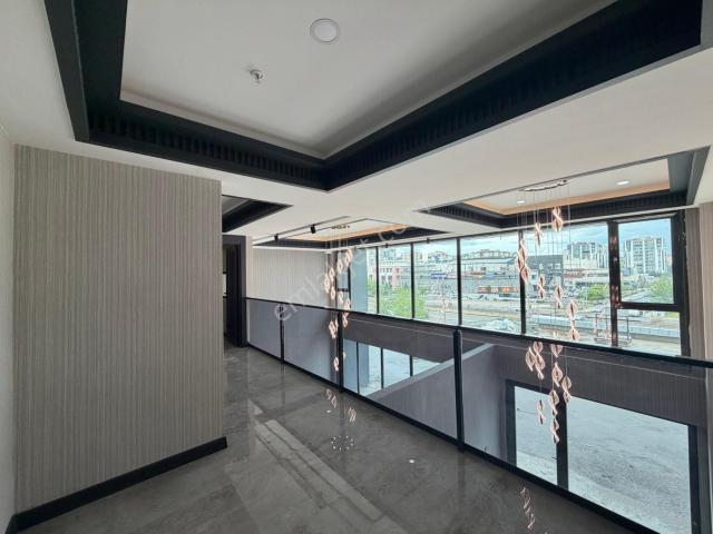 Forum Awm Karşısında Satılık 3+1 Ay Yapı Business Plaza Dubleks