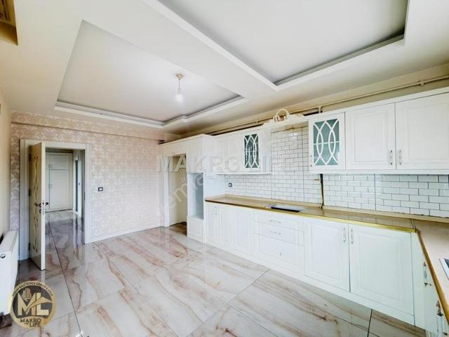 Forum Avm Karsısı 3+1 Kiralık Lüx Daire