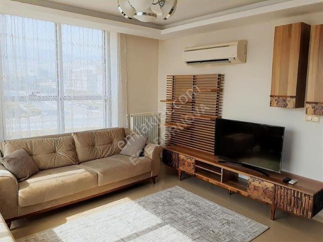 Forum Bornova Yakınında Bakımlı Full Eşyalı 2+1 Kiralık Daire