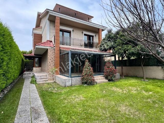 Forum Bornova Yakını Kiralık 4+1 Villa Temiz Geniş Ve Lüks Yaşam