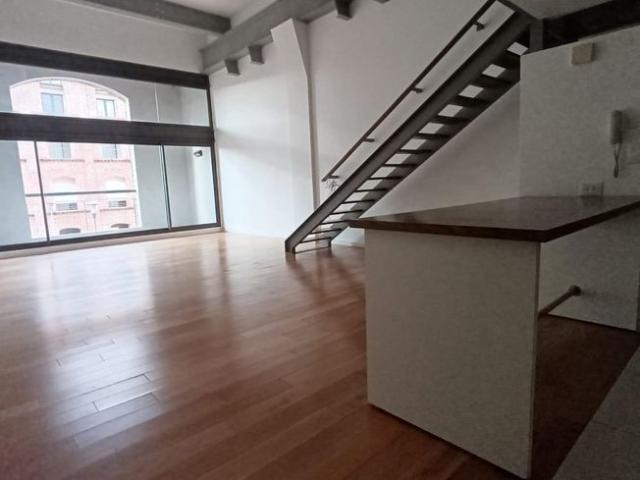 Forum Puerto norte Amplio loft 1 dormitorio cochera baulera