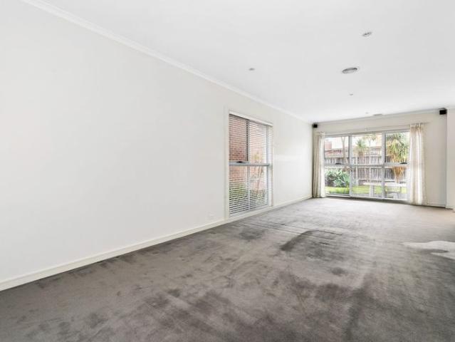 FOR INSPECTION DETAILS CONTACT MOLLY ROGERSON SANDRINGHAMPM2@HODGES.COM.AU