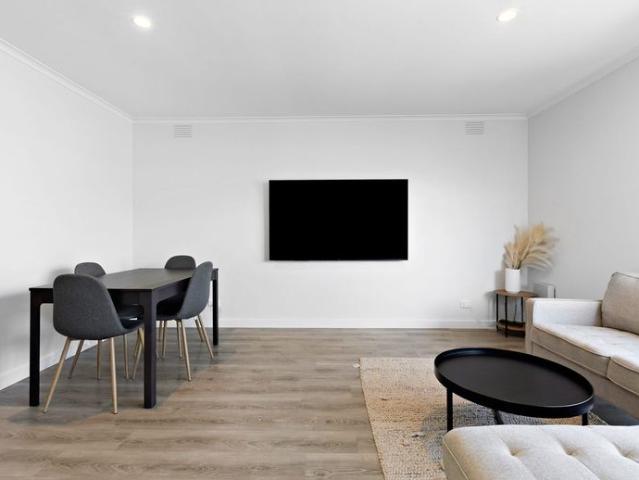 FOR INSPECTION DETAILS CONTACT STEPHANIE PASCOE: SPASCOE@HODGES.COM.AU
