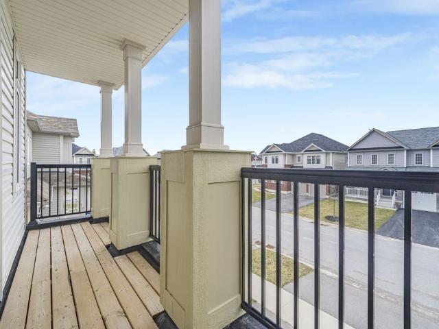 For Lease 3 Sara Drive Unit# Upper, Thorold, Ontario