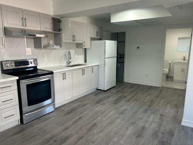 For Lease 3 Simcoe Street Unit# Unit 6, Oshawa, Ontario