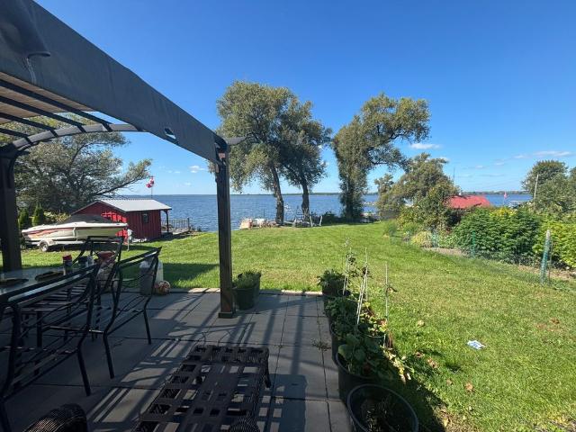 For Lease 3 Solmes Street Unit# Lower Unit, Prince Edward County, Ontario