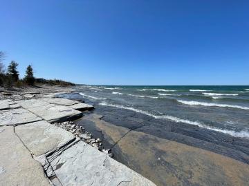 For Lease 104 DELPHI Lane, Blue Mountains, Ontario