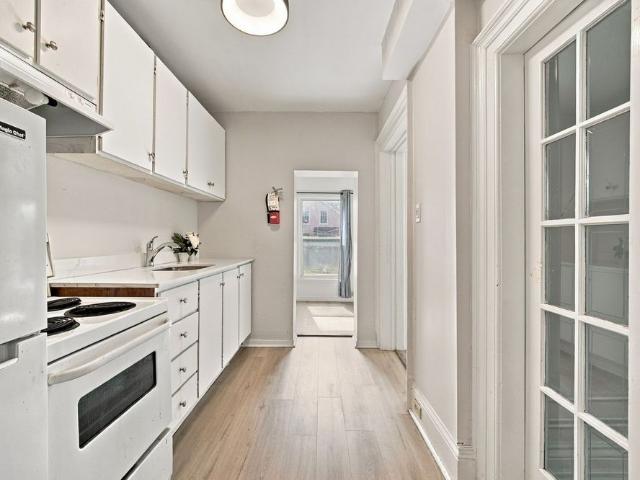For Lease 104 Wellington Street Unit# 2, Aurora, Ontario