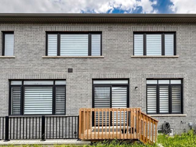 For Lease 105 Halldorson Avenue, Aurora, Ontario