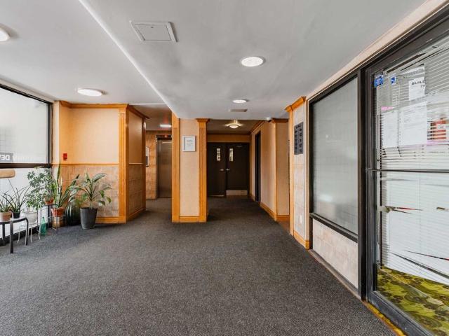For Lease 1060 Caven Street Unit# 202, Mississauga, Ontario