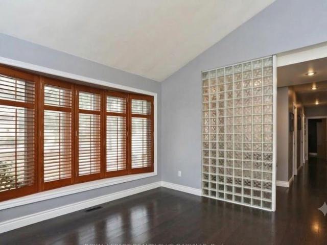 For Lease 1065 Bomorda Drive, Oakville, Ontario