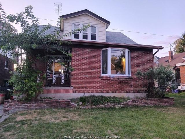 For Lease 1066 SHEPHERD, Windsor, Ontario
