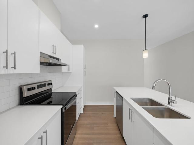 For Lease 1068 Dobbie Street, Brockville, Ontario