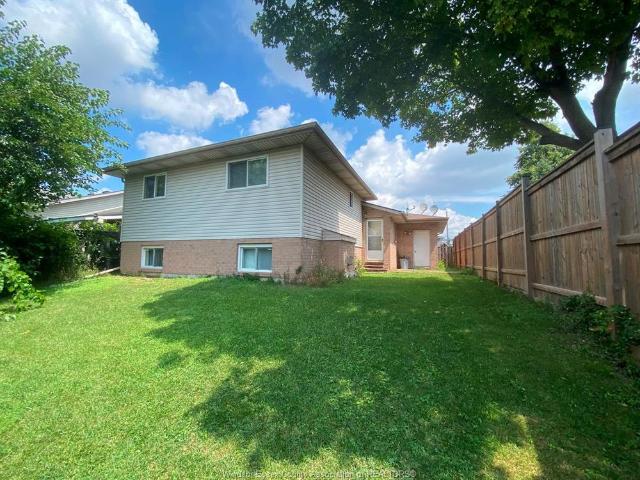 For Lease 1087 BROOKVIEW Crescent, Windsor, Ontario