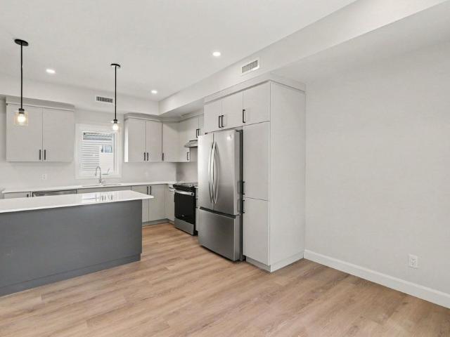 For Lease 1089 Notre Dame Street Unit# 5, Russell, Ontario