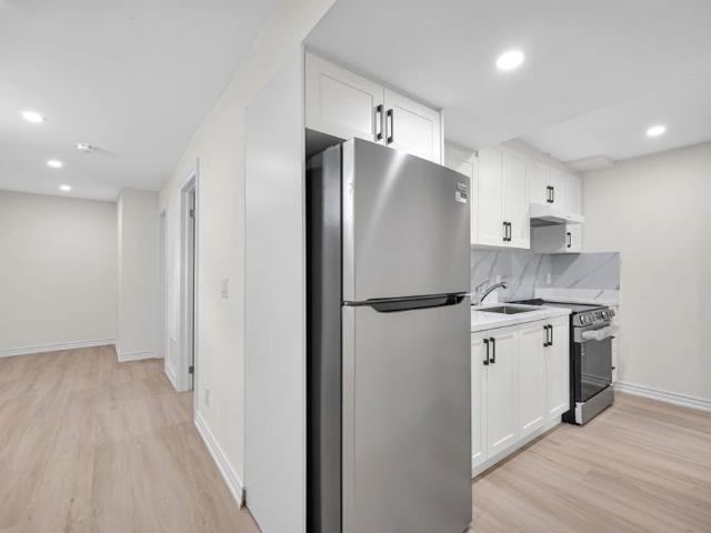 For Lease 108 Lindsay Street Unit# Unit#B, Kawartha Lakes, Ontario