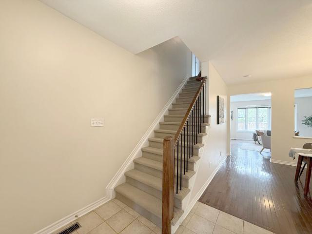 For Lease 108 Sonesta Circle, Stittsville Munster Richmond, Ontario