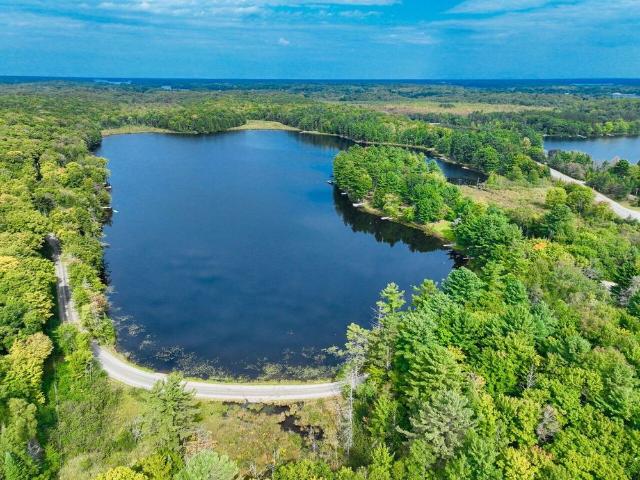 For Lease 1006 Youngs Road Unit# #8, Muskoka Lakes, Ontario
