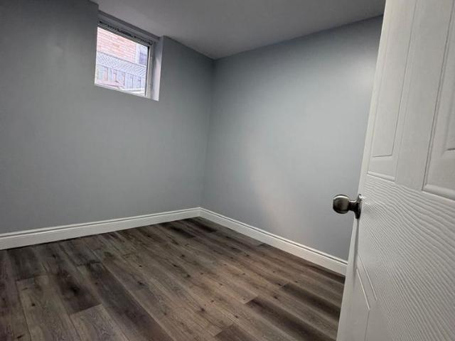 For Lease 100 Masterson Crescent Unit# Lower, Cambridge, Ontario