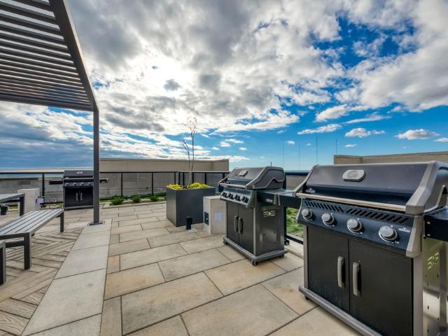 For Lease 1035 Southdown Road Unit# 212, Mississauga, Ontario