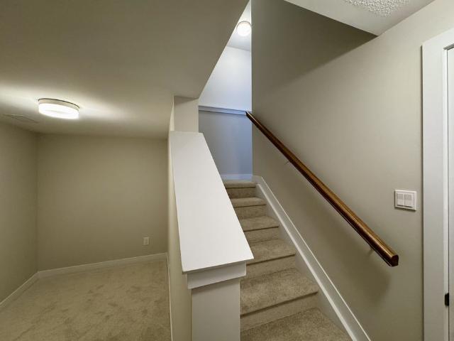For Lease 103 Ryan Reynolds Way, Orleans Cumberland and Area, Ontario