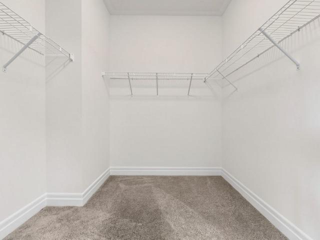 For Lease 10 Max Bulmer Court, Georgina, Ontario
