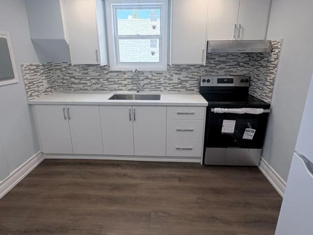 For Lease 10 Ross Street Unit# 2, Barrie, Ontario