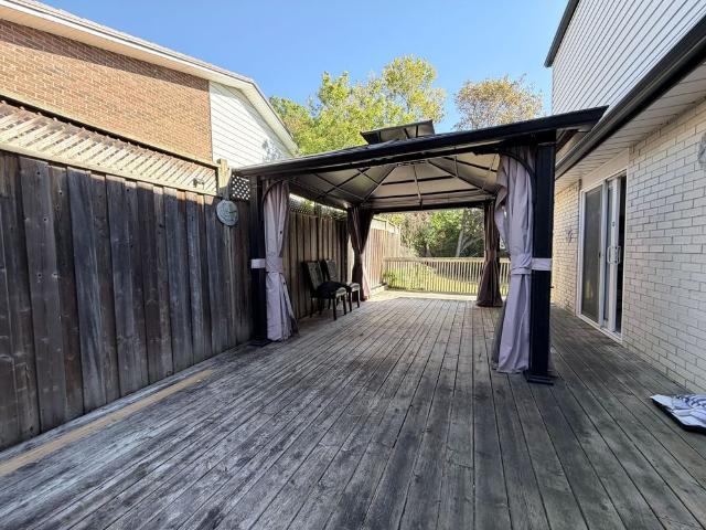For Lease 1143 Valley Court, Oshawa, Ontario
