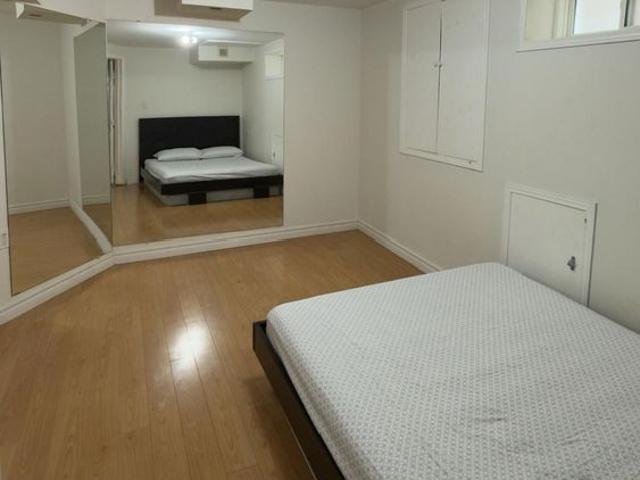 For Lease 117 English Oak Drive Unit# Basement, Richmond Hill, Ontario