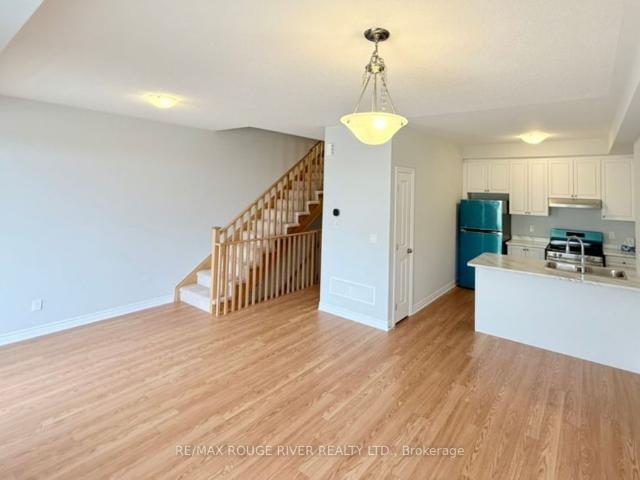 For Lease 1186 Greentree Path, Oshawa, Ontario