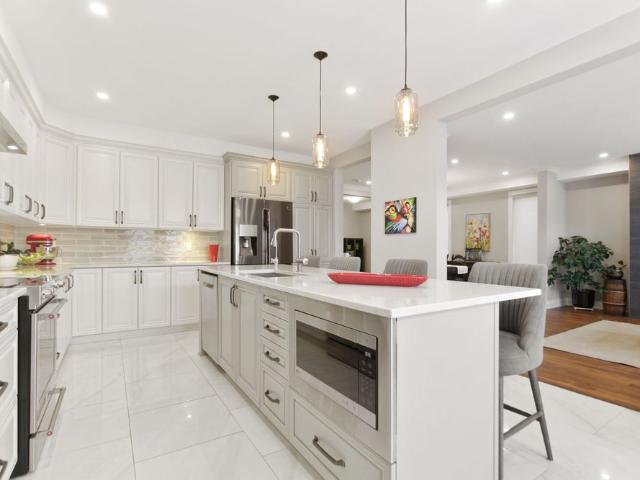 For Lease 119 Discovery Street, Stittsville Munster Richmond, Ontario